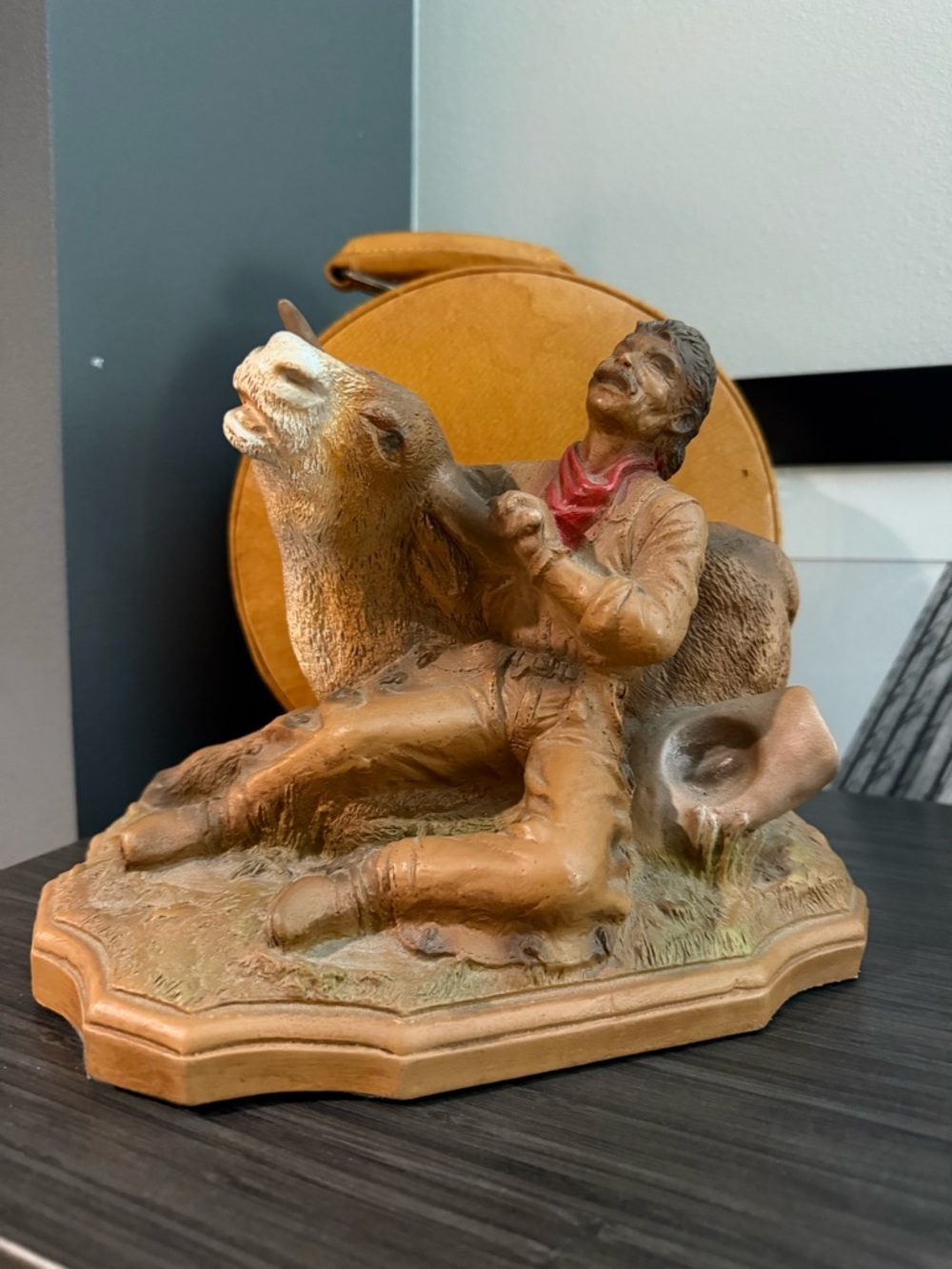 Vintage Universal Statue Western Bulldogger Steer Wrestler Horn Hereford Cowboy